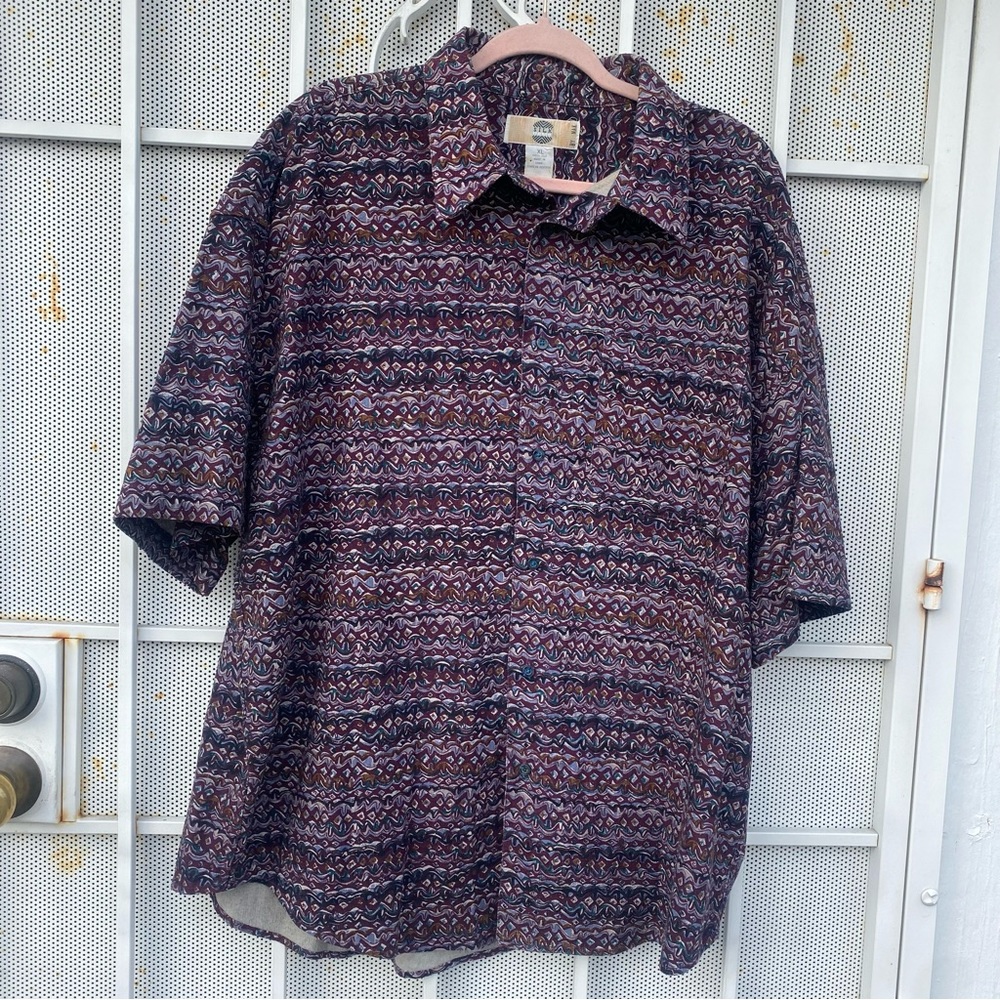 Uomo Silk men’s XL short sleeve button up shirt 100% silk